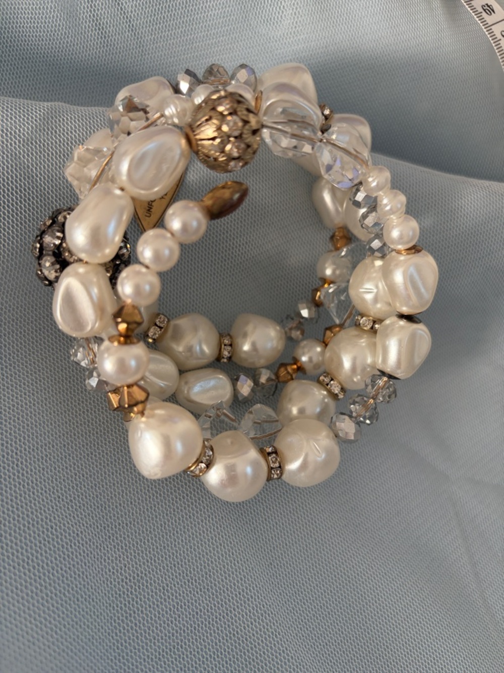 Chico's 30yr Anniversary Pearlescent Multi-Strand Wire wrap Bracelet